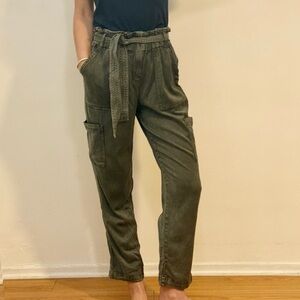 Womens Olive green casual Pants